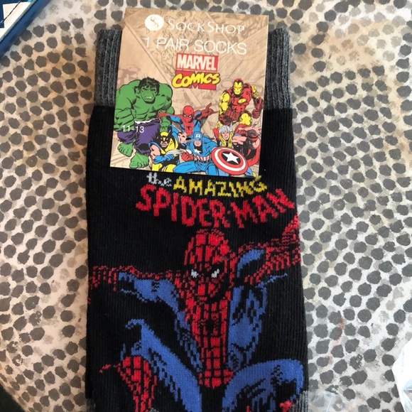 Spider man men’s dress socks and cuff link combo - Picture 2 of 3